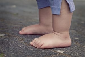child-feet